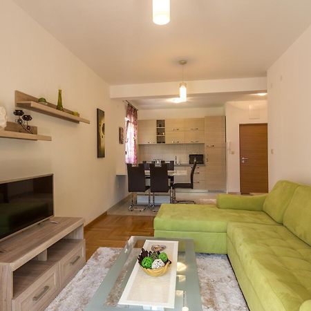 Apartments Rivijera 헤르섹 외부 사진