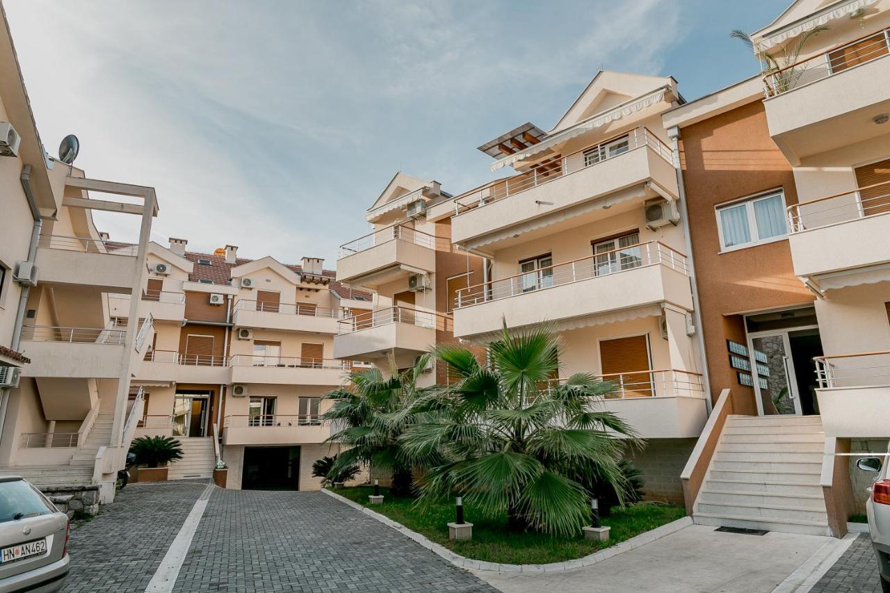Apartments Rivijera 헤르섹 외부 사진