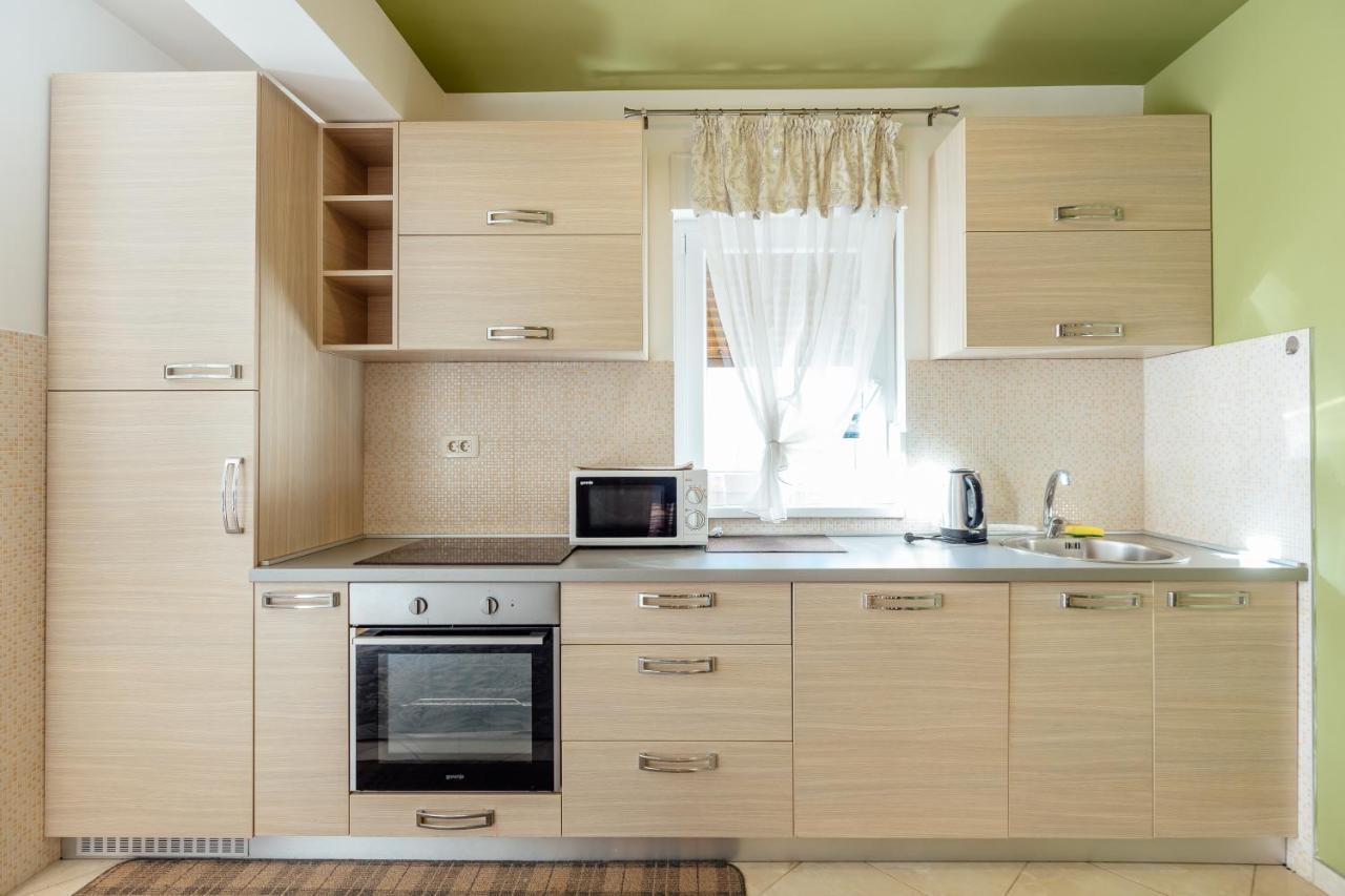 Apartments Rivijera 헤르섹 외부 사진