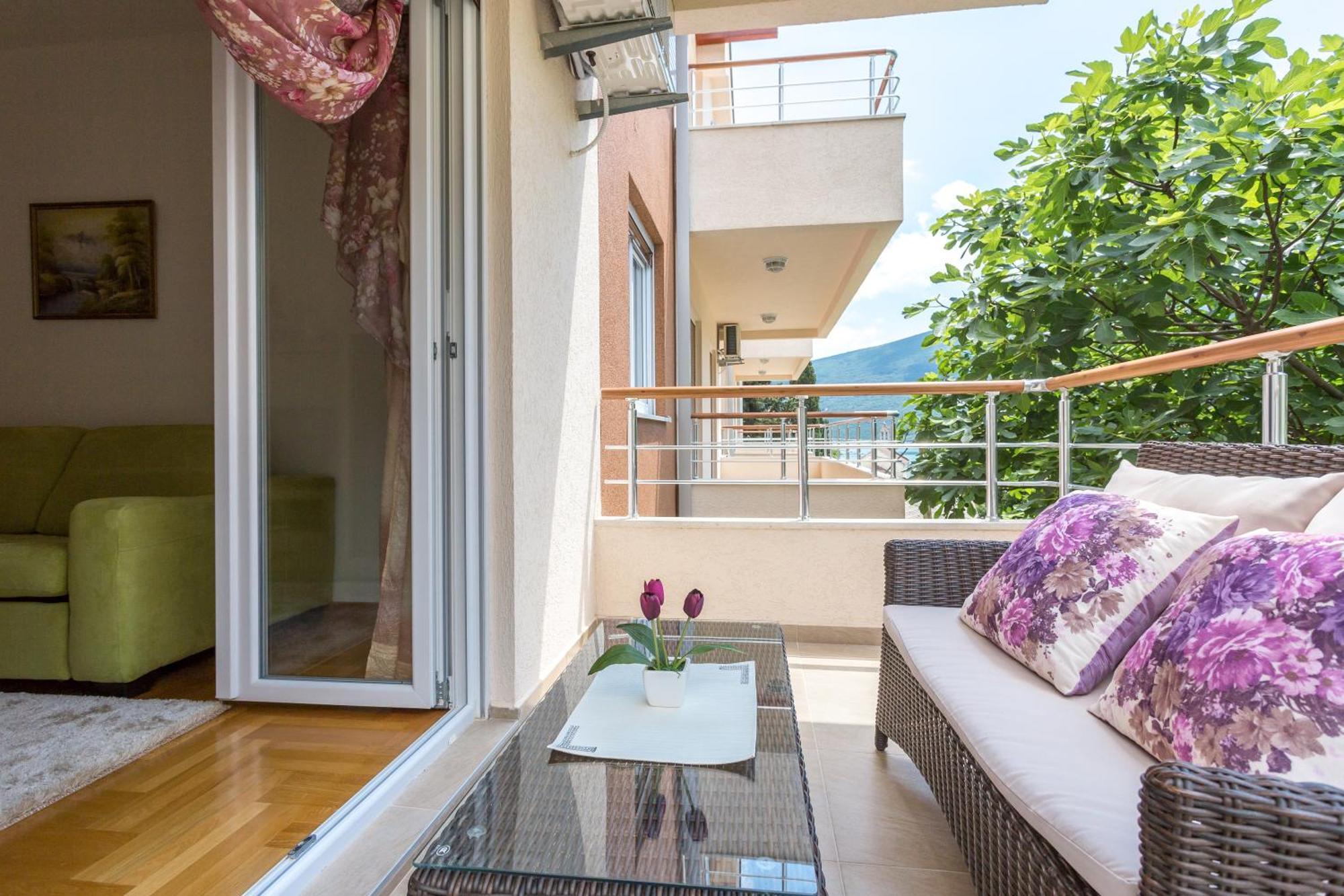 Apartments Rivijera 헤르섹 외부 사진