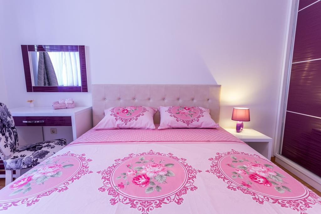 Apartments Rivijera 헤르섹 외부 사진