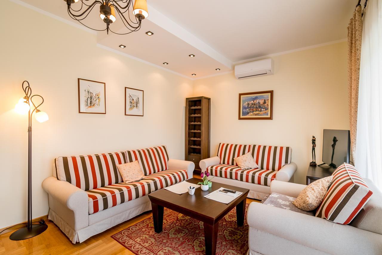 Apartments Rivijera 헤르섹 외부 사진