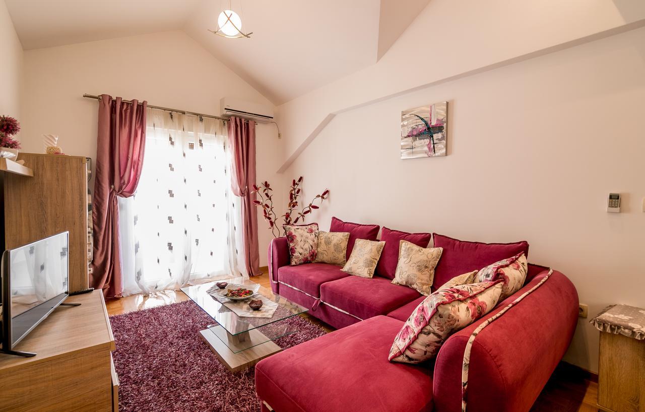 Apartments Rivijera 헤르섹 외부 사진
